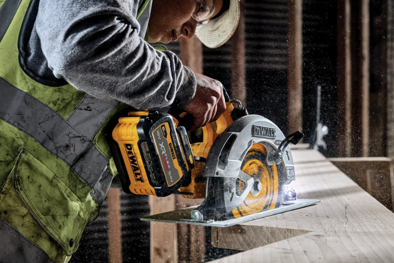Dewalt OS 10 %