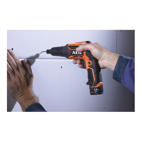 AEG Avvitatore per cartongesso a batteria BTS12CLI-202C 12V, 2x batteria 12V/2.0Ah PRO, caricatore e valigetta