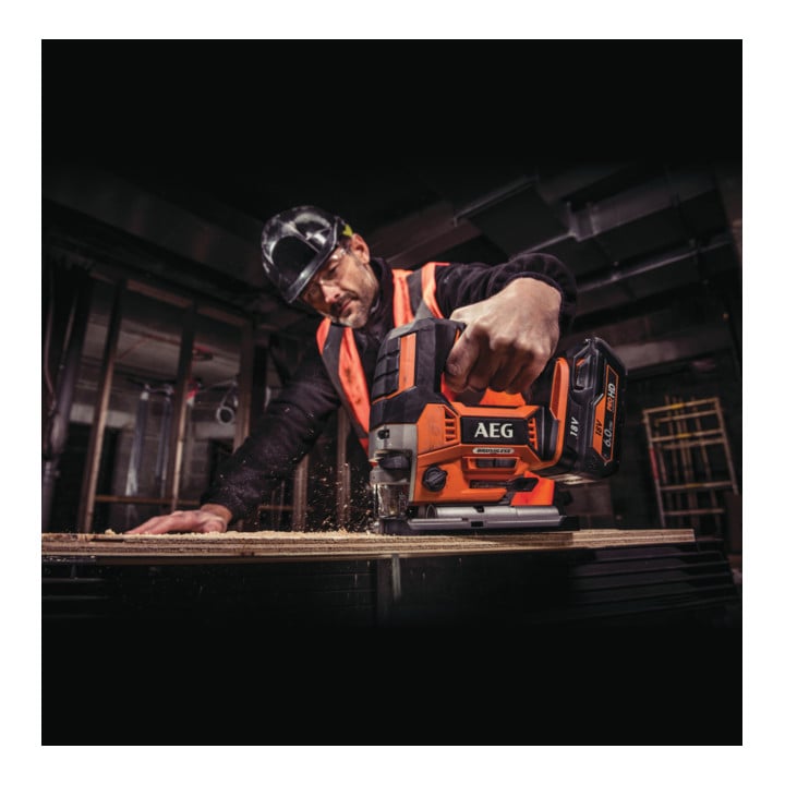 AEG Brushless accu decoupeerzaag BST18BLX-0 18V soloversie incl. zaagbladen in doos