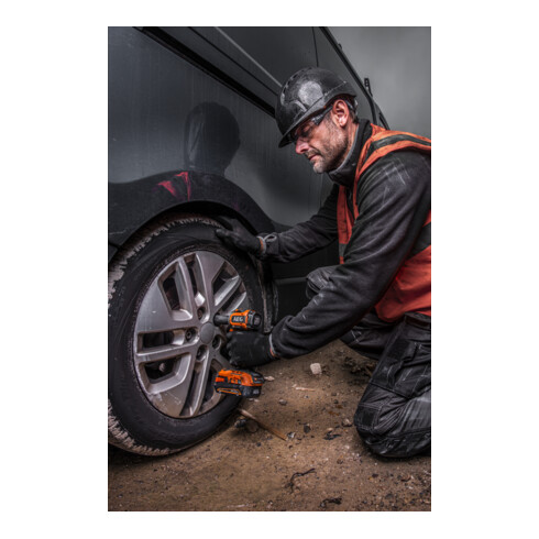 AEG Boulonneuse, Type: BSS1812