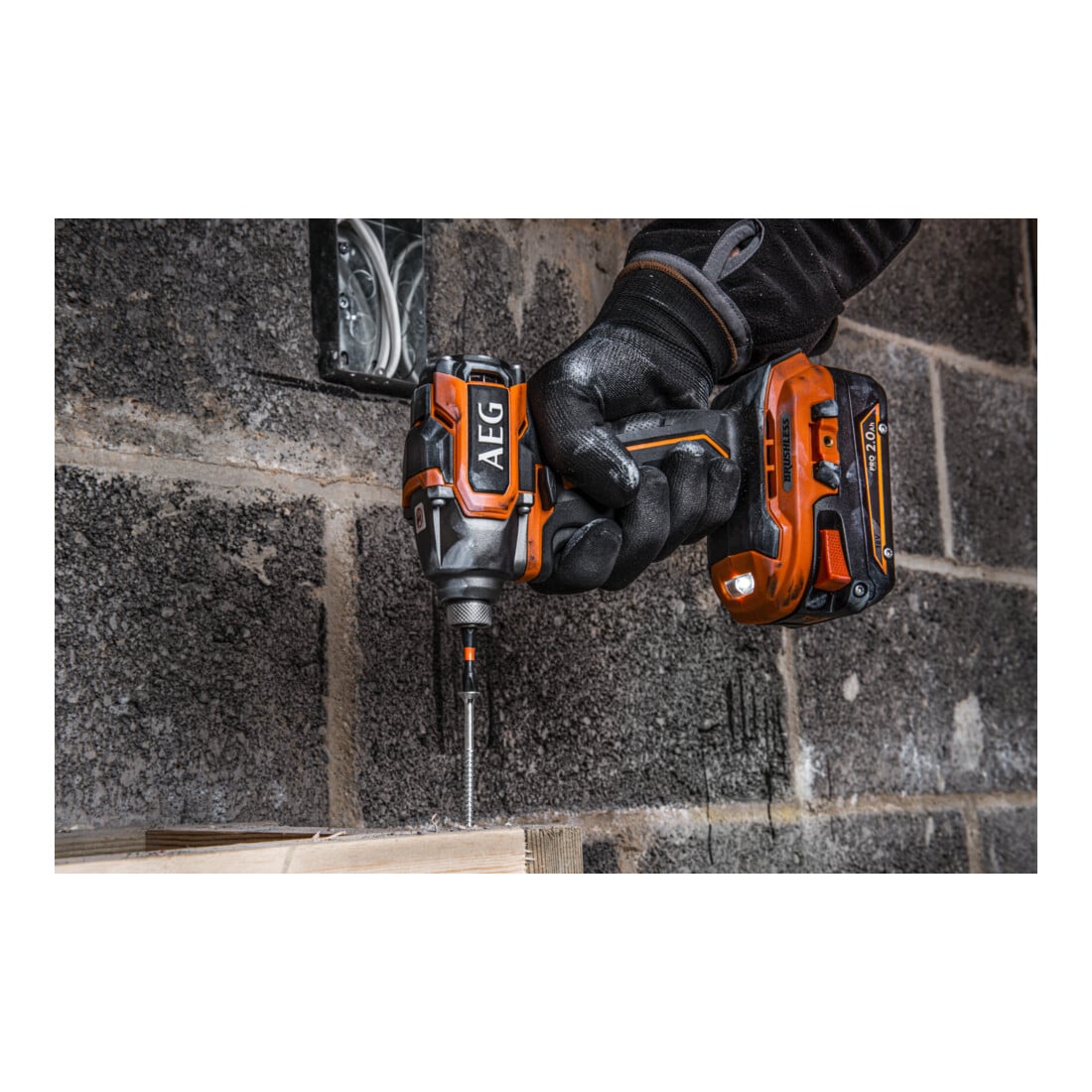 AEG Brushless Akku-Schlagschrauber BSS18SBL-0, Sub-Compact, 18V, Solo-Version inkl. Gürtelclip