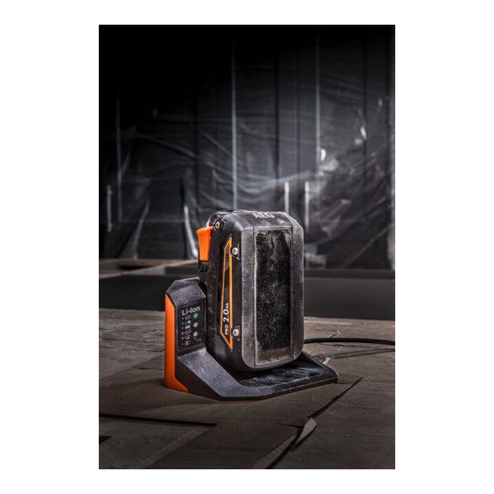 AEG Lader BL18S 2 A, Sub Compact
