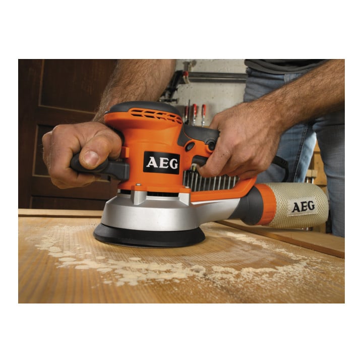 AEG Ponceuse excentrique, Type: EX150ES