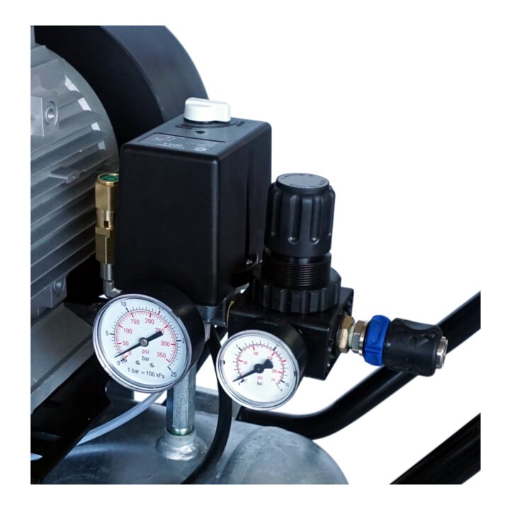 Aerotec 690-60 Z PRO - 400 V 15 bar gegalvaniseerd