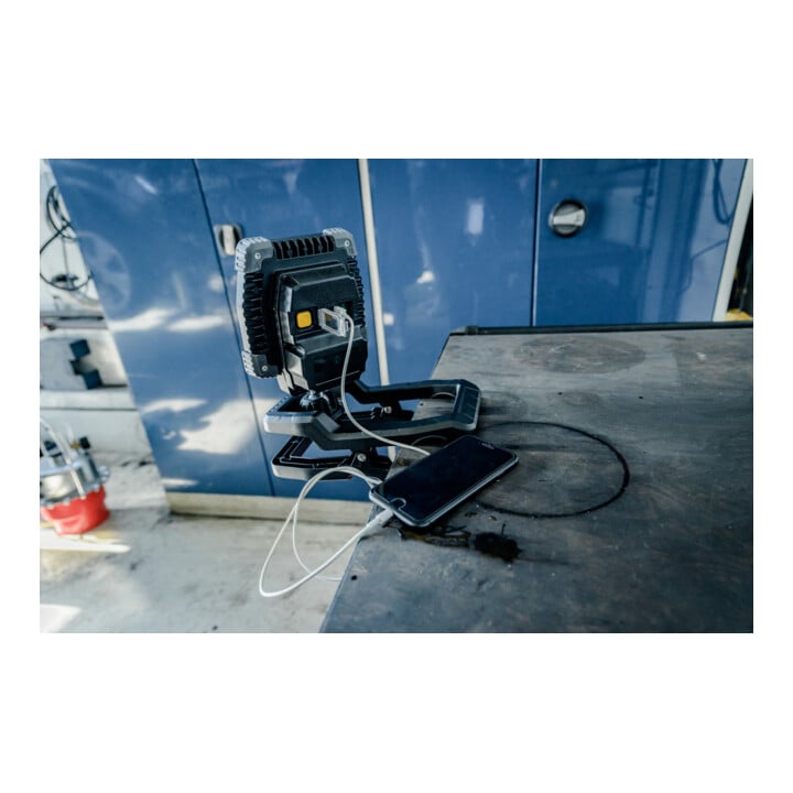 Akku LED Arbeitsleuchte CL 1050 MA Clip, 950lm, IP65