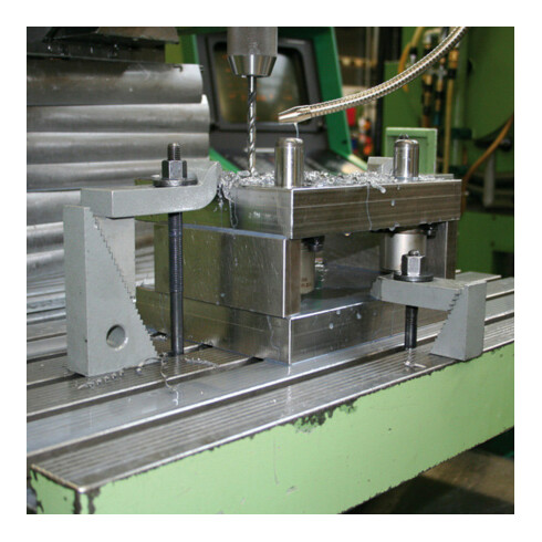 Écrou hexagonal AMF DIN 6330 acier brillant