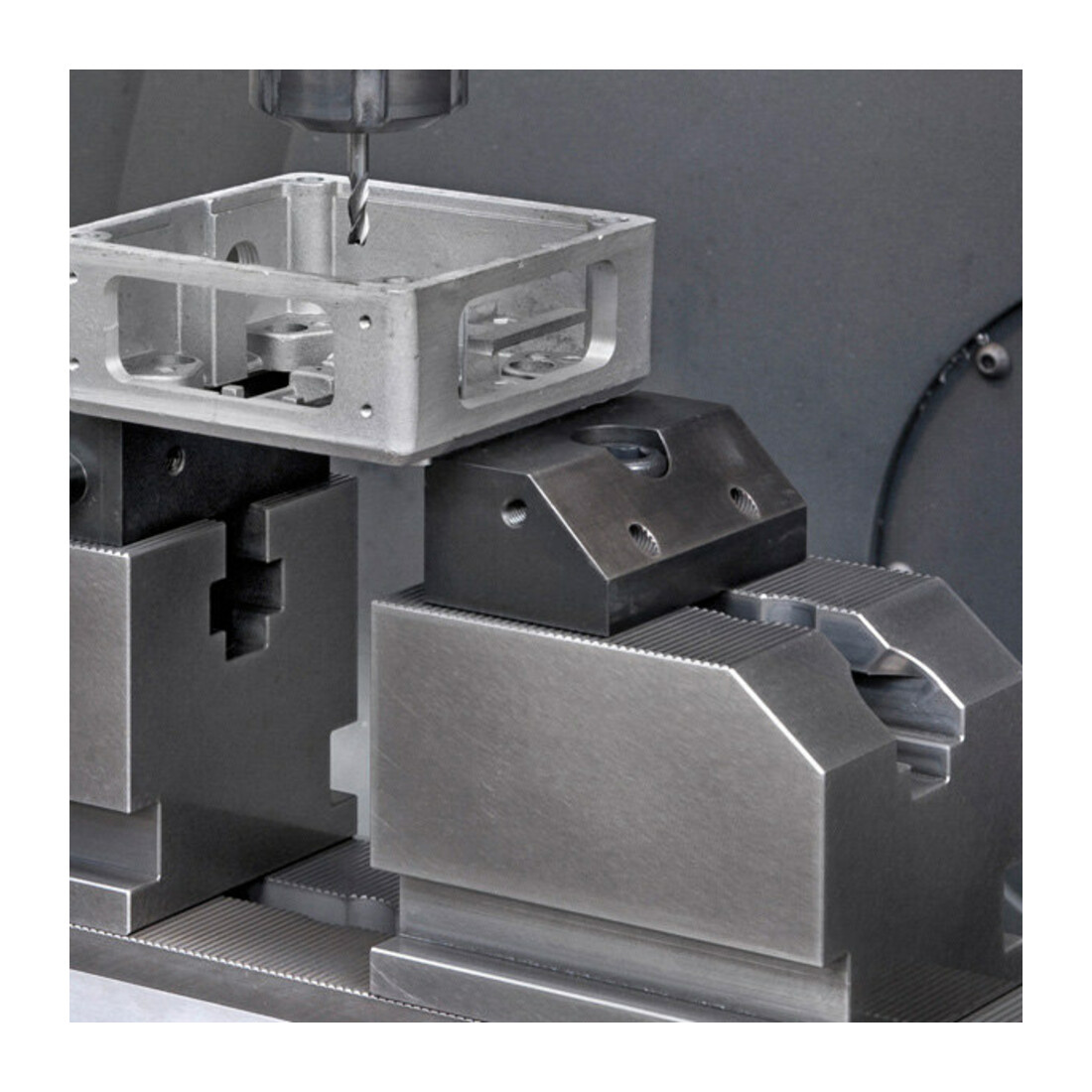 AMF Hakenschlüssel mit Nase 155/165 mm