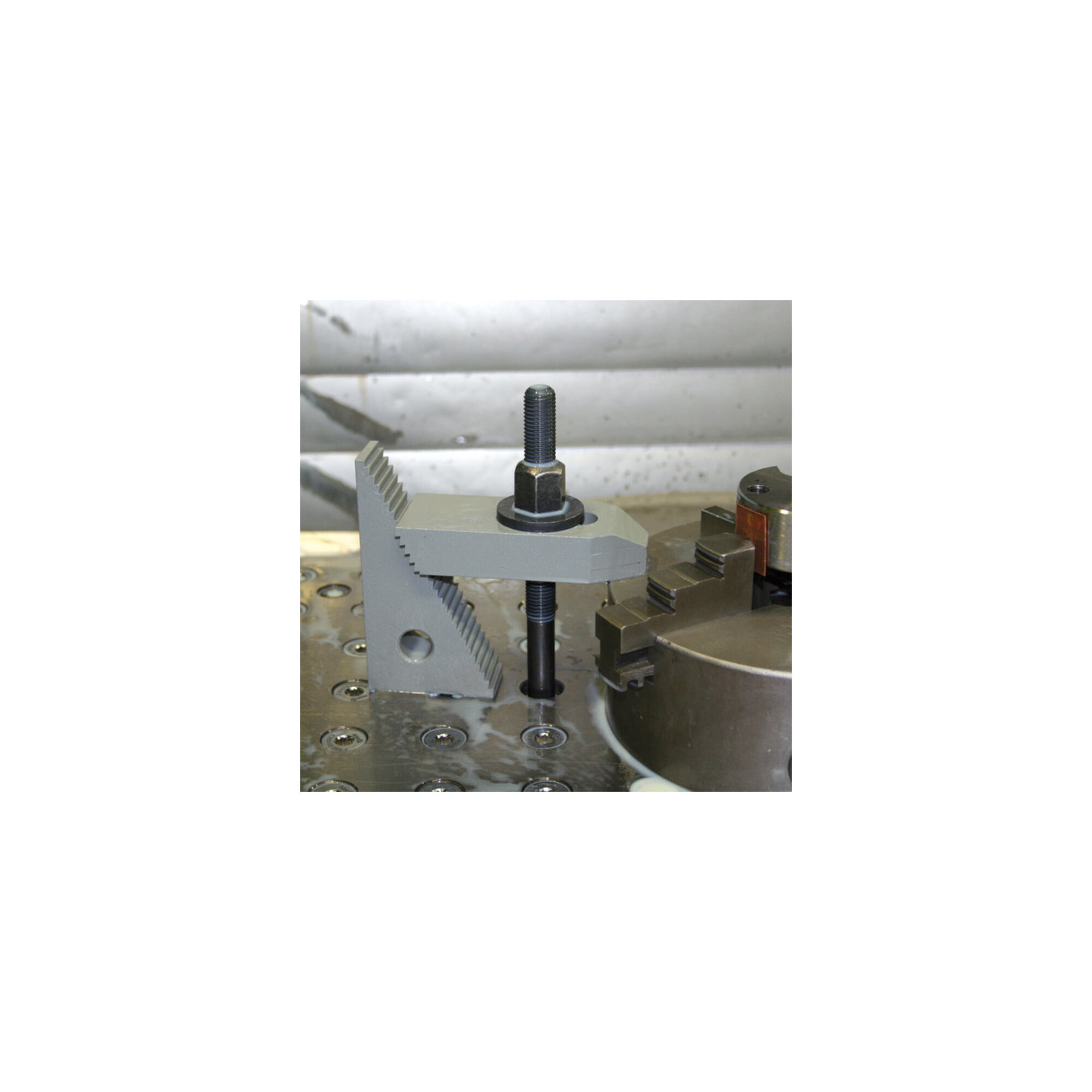 AMF Stiftschraube DIN6379 M12x63mm vergütet auf 10.9