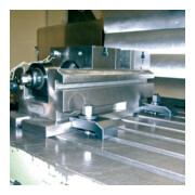 AMF DIN 787/ISO 299 T-bout gehard en getemperd met moer en sluitring 8.8