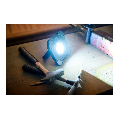 Ansmann werkspot FL2000R