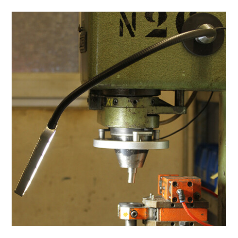 Arbeits-/Maschinenleuchte Fluter 10 W 950 lm IP65 BAUER & BÖCKER