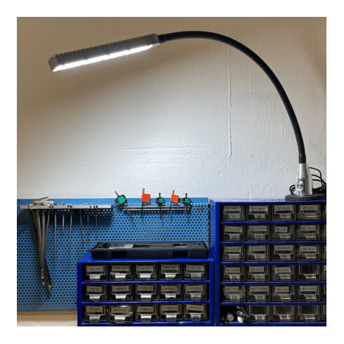 Arbeits-/Maschinenleuchte Fluter 10 W 950 lm IP65 BAUER & BÖCKER