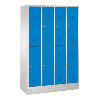 C+P Armoire à casiers Classic double hauteur sur socle, 8 compartiments, H1800×I1190×P500mm, façade bleu clair, corps gris clair