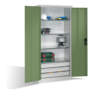 Armoire à outils C+P à portes battantes, 4 tablettes et 3 tiroirs, H1950xL930xP500mm Façade vert réséda Corps gris clair
