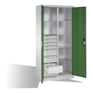 Armoire à outils C+P à portes battantes, 6 tablettes, 8 tiroirs, H1950xL930xP500mm Façade vert réséda Corps gris clair
