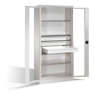 Armoire à outils C+P, portes battantes à fenêtre transparente, 3 tablettes, 3 tiroirs, H1950xL930xP500mm Façade gris clair Corps gris clair