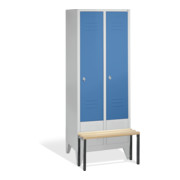 C+P Vestiaire Classic avec banc, 2 compartiments, H1850×I810×P500/815mm, façade bleu clair, corps gris clair-1