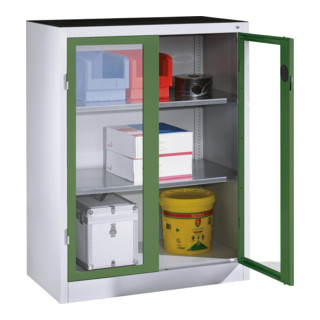 Armoire d'appoint à outils C+P avec portes battantes transparentes, 2 tablettes, H1200xL930xP500mm Façade vert réséda Corps gris clair