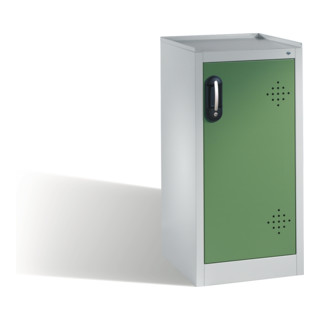 Armoire d'appoint environnementale C+P avec porte pivotante, 2 tablettes pour bacs, H1020xL500xP500mm Façade vert réséda Corps gris clair