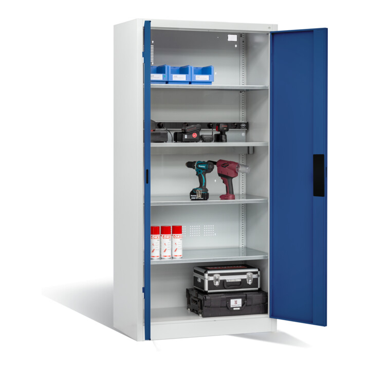 Armoire pour batteries C+P pour 5 outils éléctriques, H 1 950 x l 930 x P 500 mm, bleu gentiane/gris clair