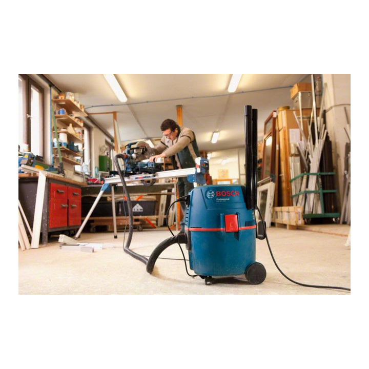 Aspirateur eau et poussières Bosch GAS 20 L SFC