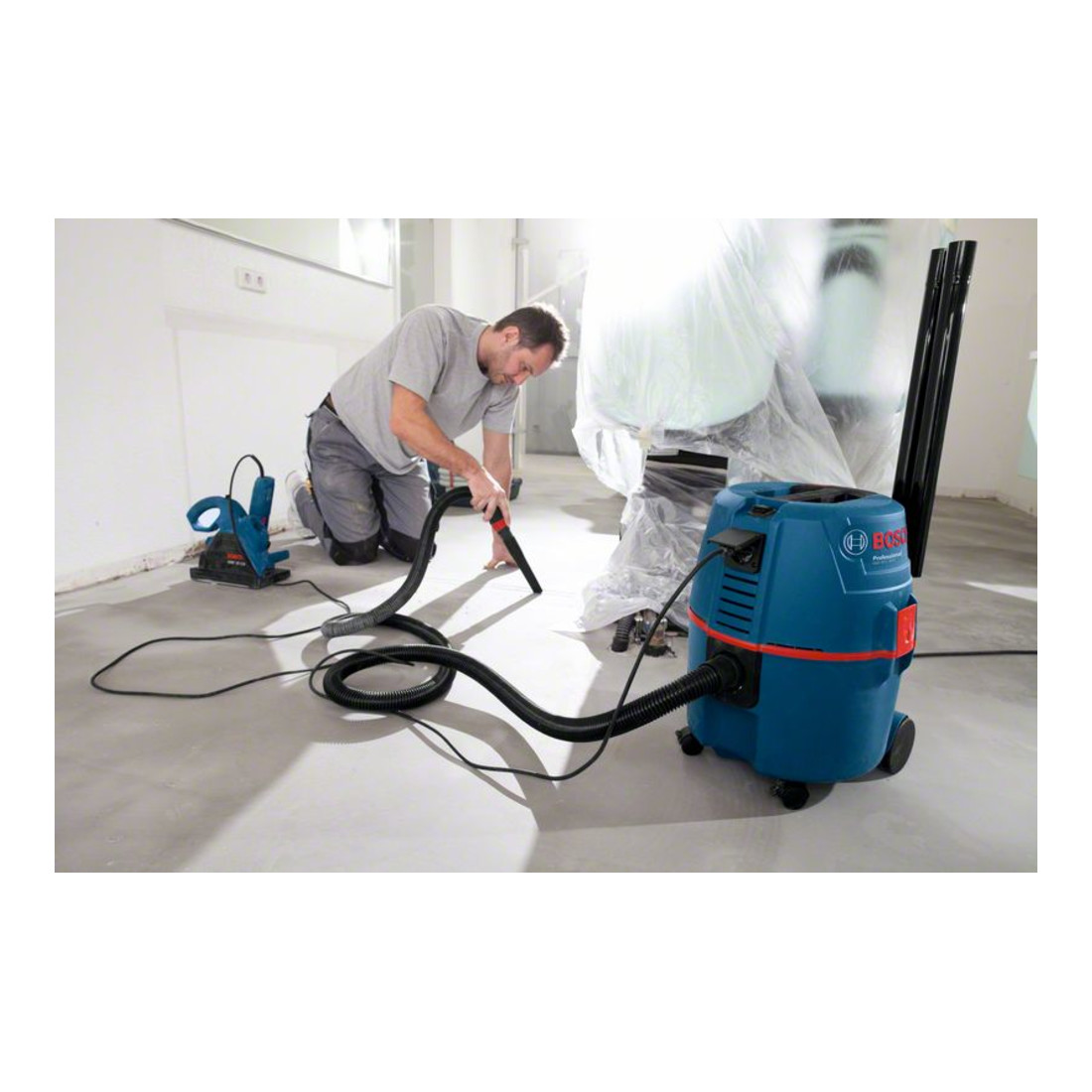 Aspirateur eau et poussières Bosch GAS 20 L SFC