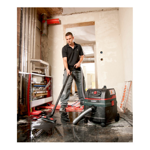Aspirateur polyvalent Metabo ASR 25 L SC avec secoueur électromagnétique
