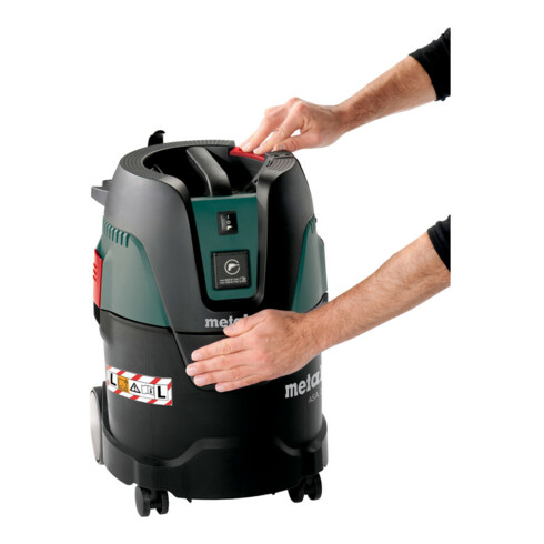 Aspirateur universel Metabo ASA 25 L PC avec nettoyage manuel du filtre ; boîte en carton