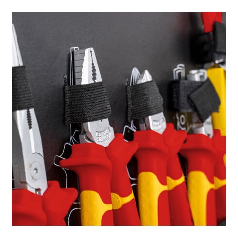 Assortiment de 128 outils pour électriciens STIER dans une valise en aluminium