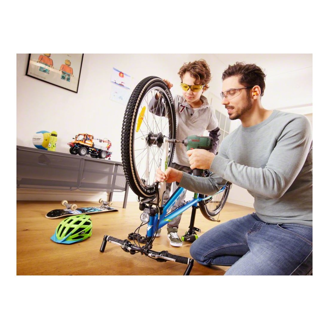 Bosch Avvitatore ad impulsi EasyImpactDrive 12 a batteria, senza batteria