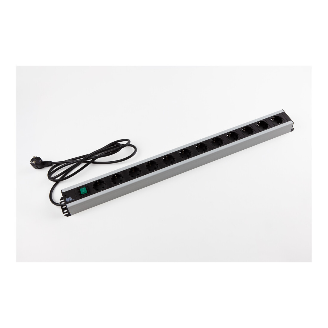 Bachmann Handwerkerleiste 12fach mit Schalter,2m Zul. 300.005