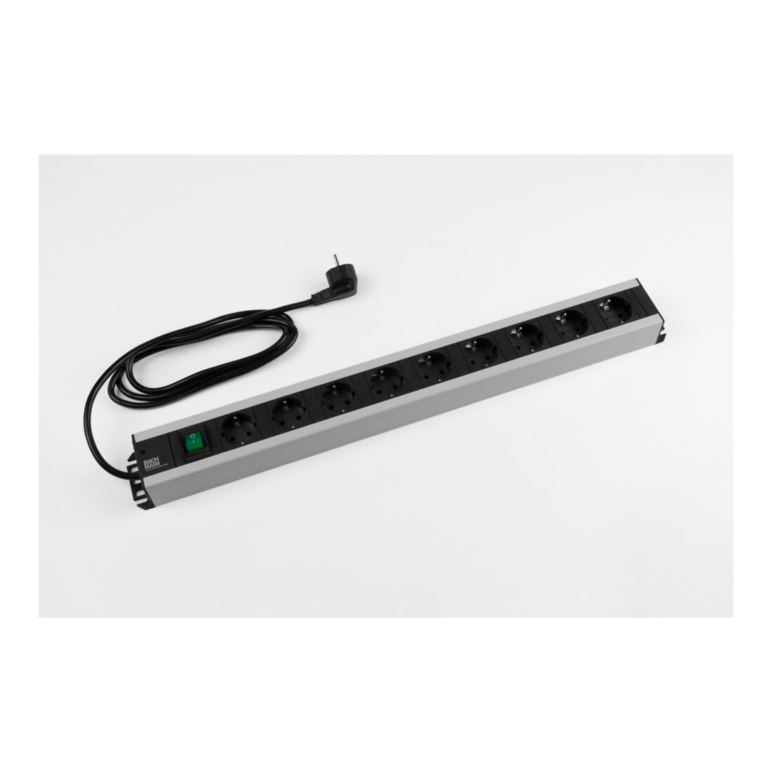 Bachmann Handwerkerleiste 9fach mit Schalter, 2m Zul 300.004