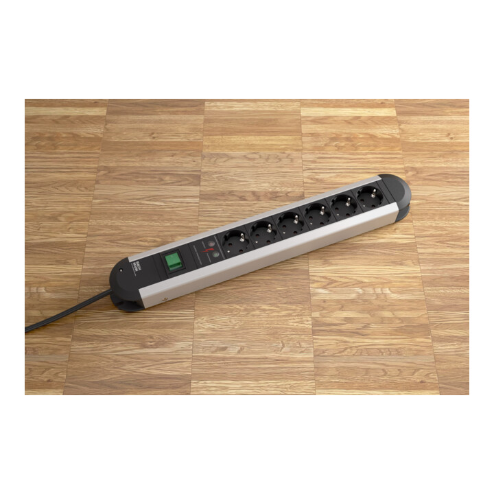 Bachmann Multiprise 6x avec interrupteur 331.013