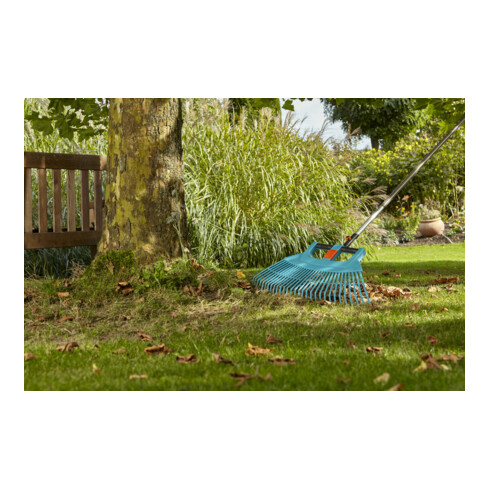Balai éventail en plastique combisystem XXL vario GARDENA - Action