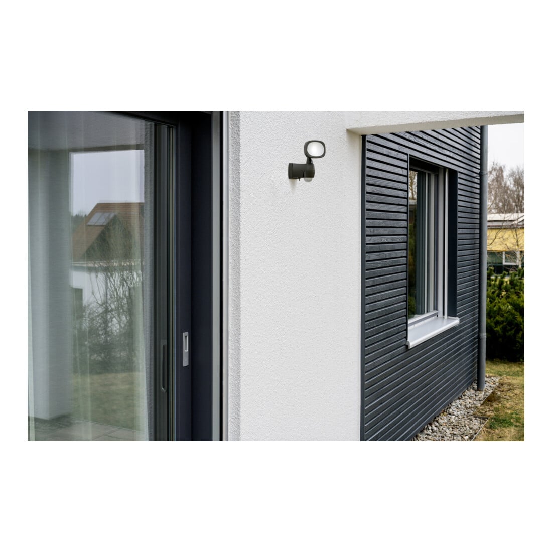 Batterie LED Strahler LUFOS  mit Infrarot-Bewegungsmelder IP44