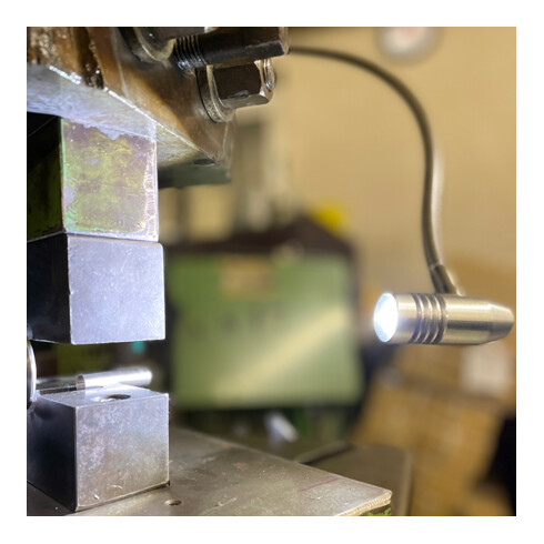 Bauer + Böcker Lampe de travail LED projecteur 90° 28 mm dimmable
