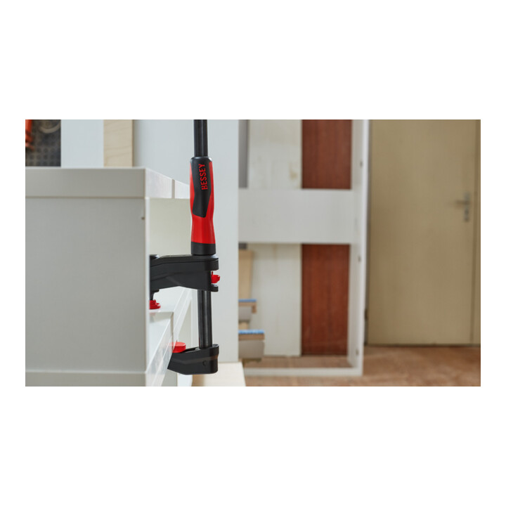Bessey Getriebezwinge GK30 und Multifunktionswerkzeug DBST, Set