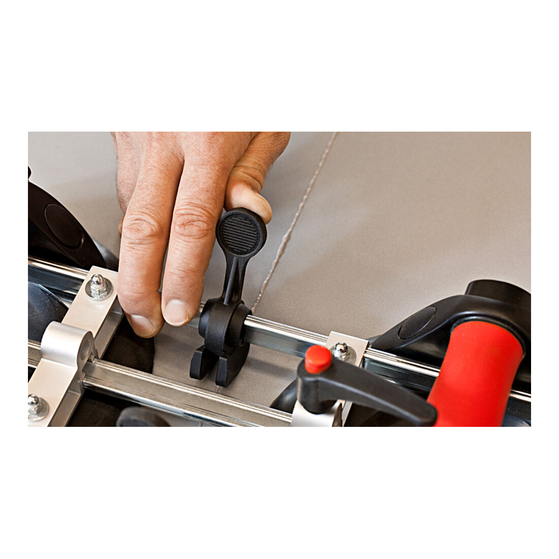 Bessey Tenditore di placca grande e robusto PS130