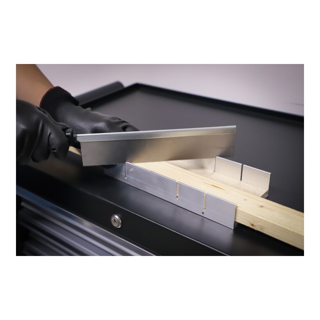 BGS Boîte à onglets aluminium 245 x 105 x 40 mm