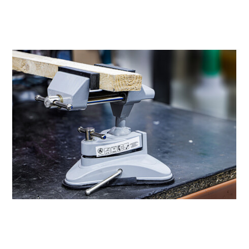BGS Do it yourself Morsa parallela da banco, orientabile, ganasce 70mm, con piedino di aspirazione
