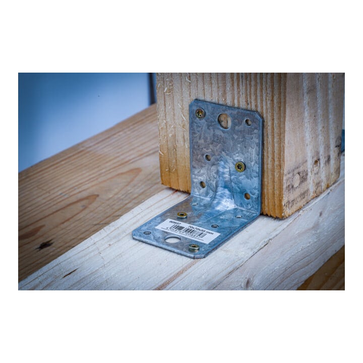 BGS Do it yourself Winkelverbinder 80937-25, mit Sicke, 70 x 70 x 55 x 2,5 mm, Spar-Pack, 25 Stück