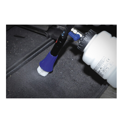 BGS Druckluft-Reinigungspistole mit Bürsten- und Saugaufsatz 7-tlg.