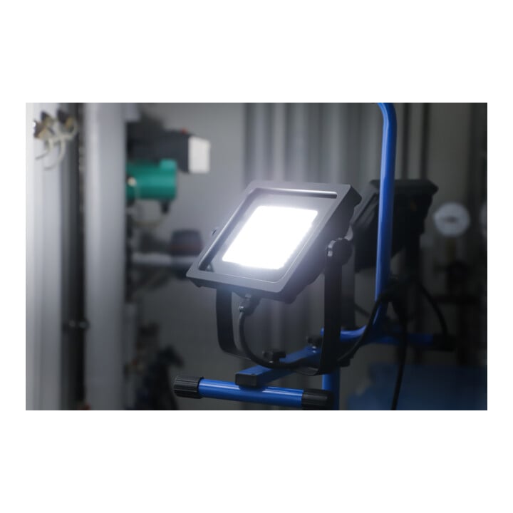 BGS Duo-SMD LED werkspot met statief 2 x 70 W