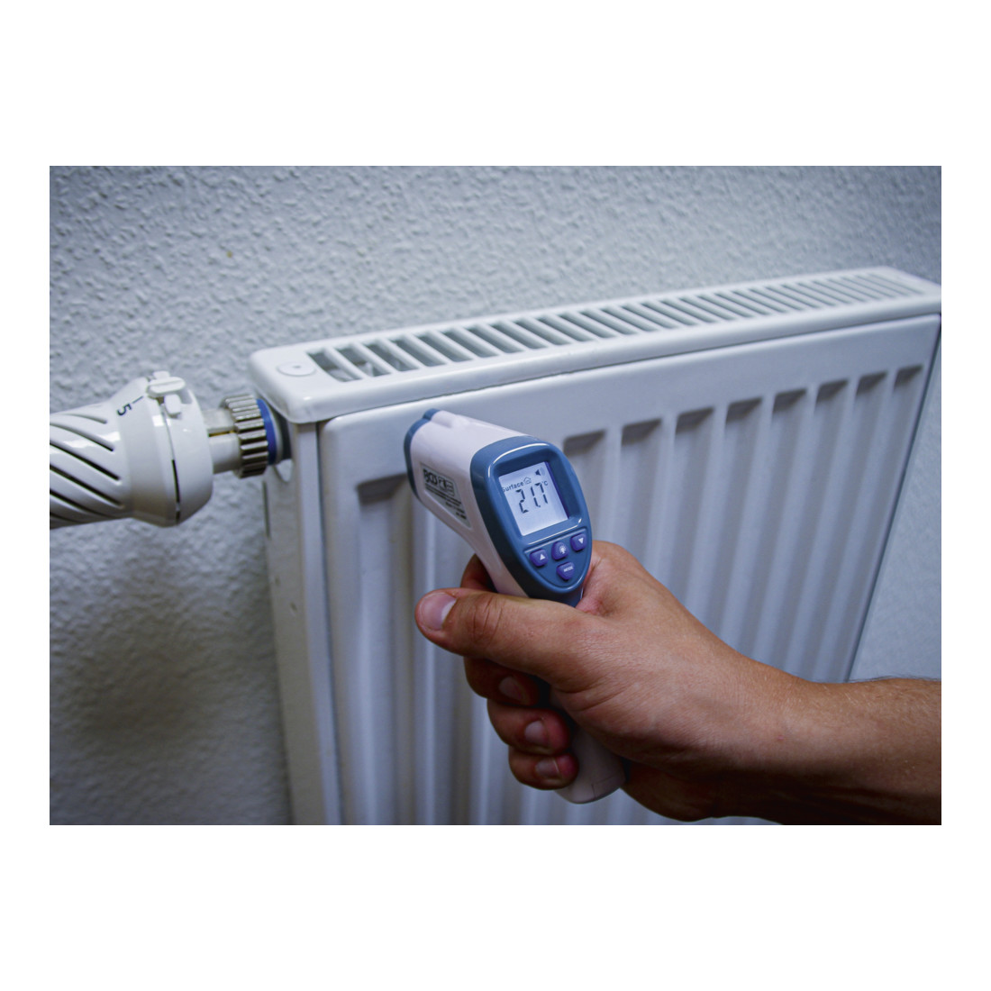 BGS Termometro frontale, senza contatto, a infrarossi, per misurare persone e oggetti, 0 - 100°