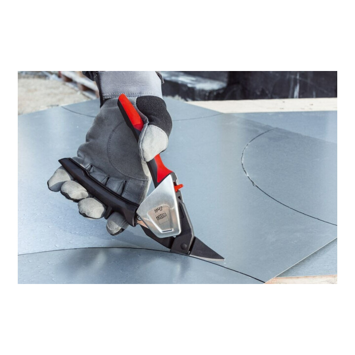 Bichantourneuse et à coupe continue Bessey
