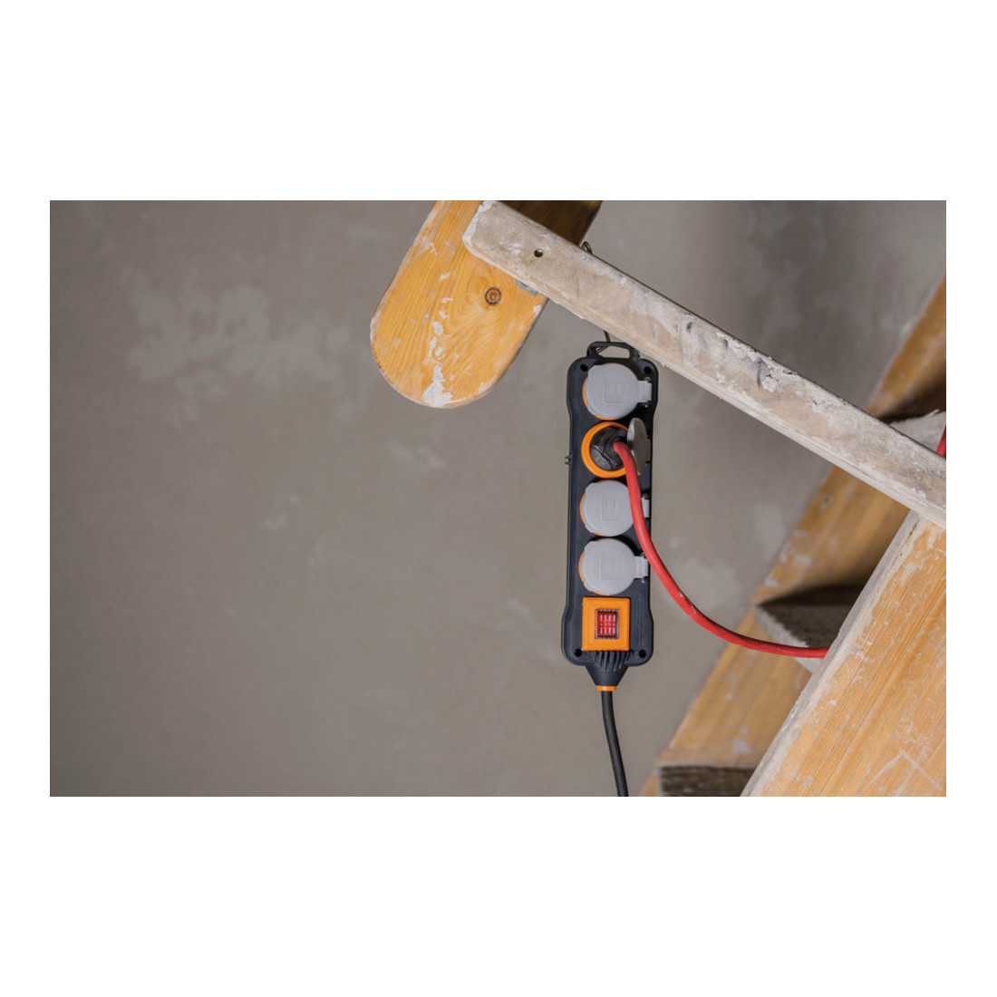 Brennenstuhl Blocco multipresa professionalLINE BB 8100 IP54, 8m, H07RN-F 3G1,5