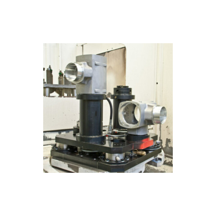 Boîtier de verrouillage AMF 140U DIN L/R dimension A40xB94,5xC173mm distance tête/appuie-tête.60mm distance 72mm