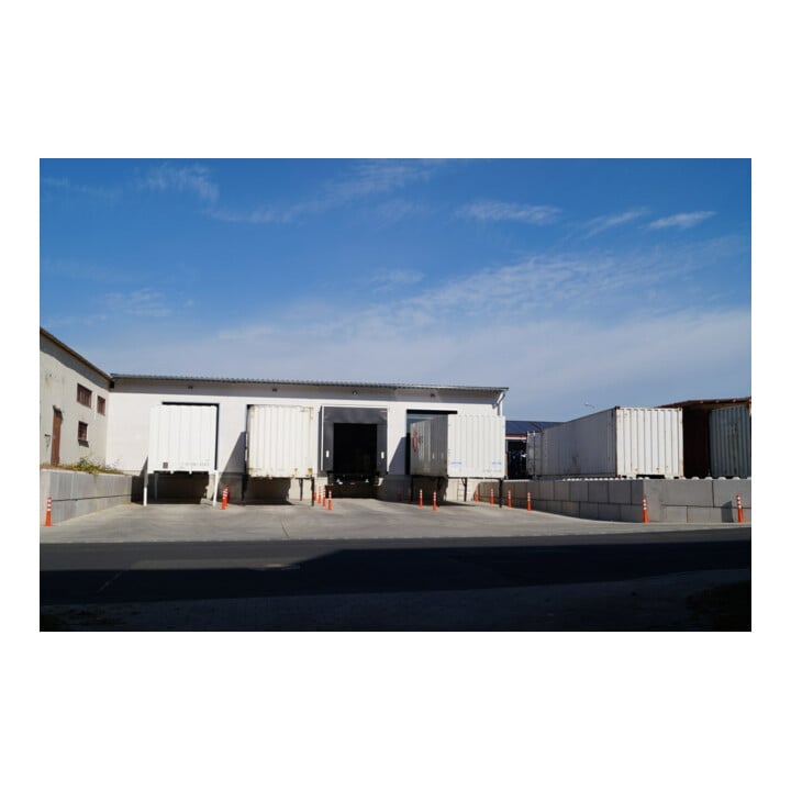Borne de blocage polyuréthane orange/blanc Diamètre 80 mm avec support et matériel de fixation H.750 mm