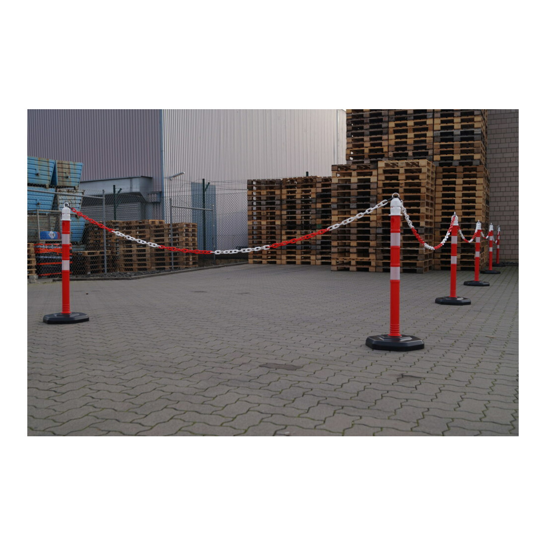 Borne de blocage PP rouge/blanc Ø 63 mm à poser avec œillet