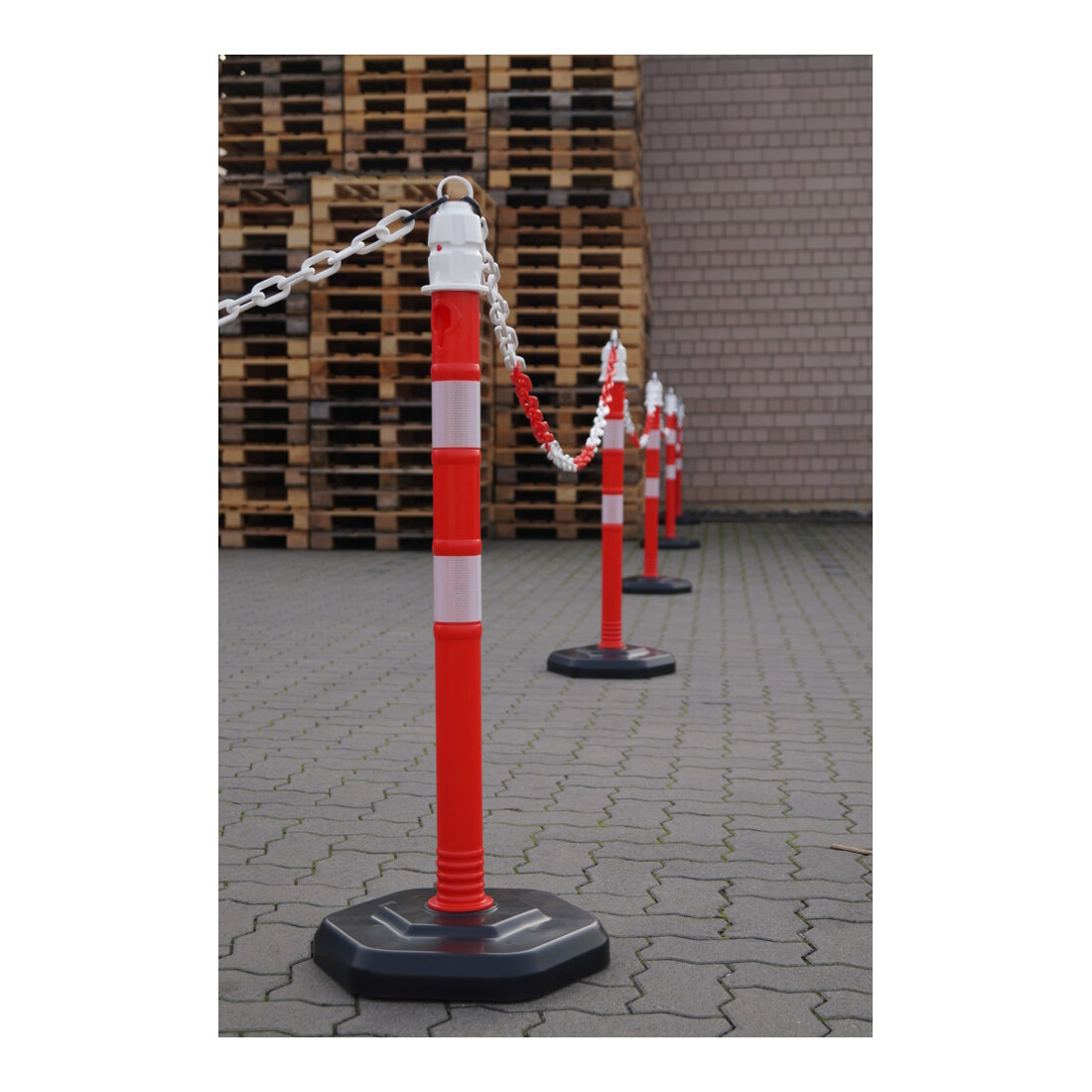 Borne de blocage PP rouge/blanc Ø 63 mm à poser avec œillet